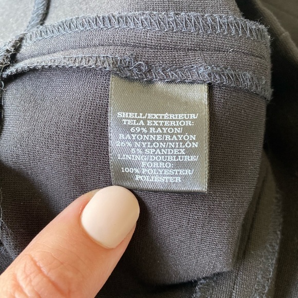 Ann Taylor petite black short sleeve peplum dress, size 0P - Picture 3 of 7